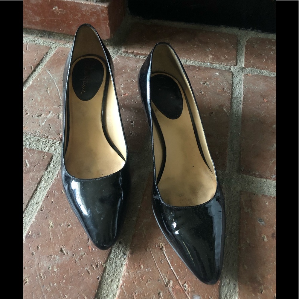Cole Haan black patent heels in size 7.5